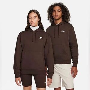 Nike Tall Sportswear Club Fleece Embroidered Hoodie